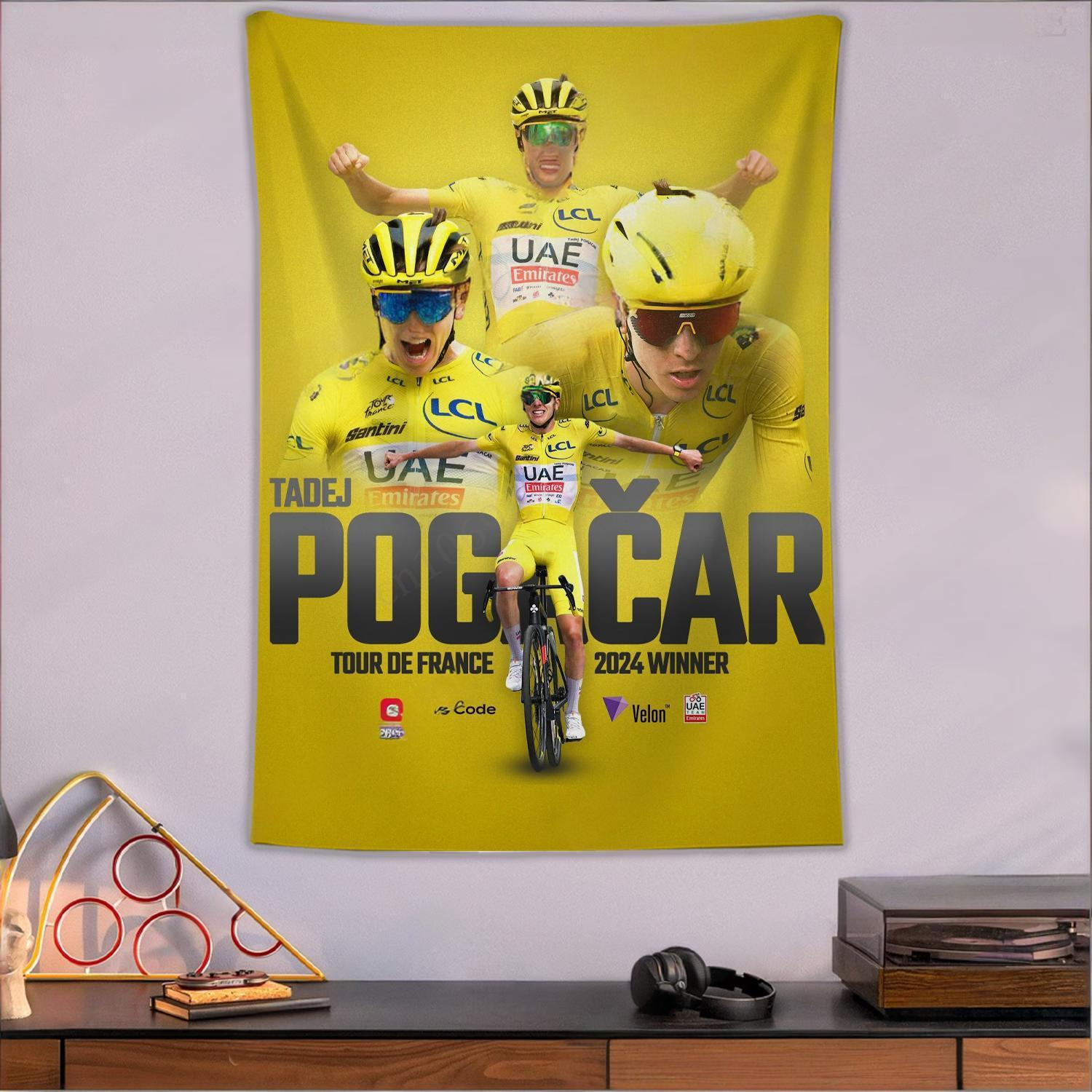 Tadej Pogacar Tapestry Bicycle - đánh giá và giá Aesthetic Tapestry