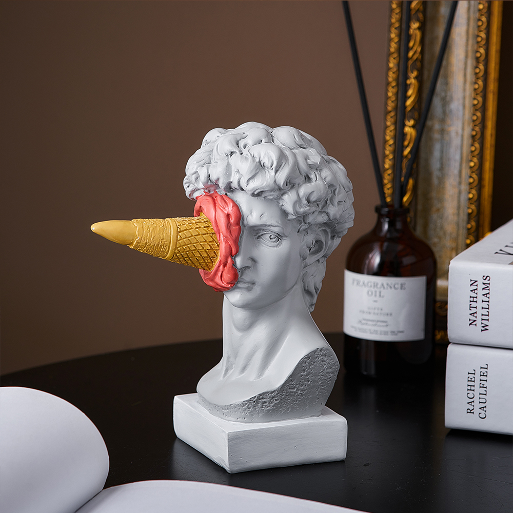 Modern Nordic Figure Ornament  - đánh giá và giá Home Decor Y2K